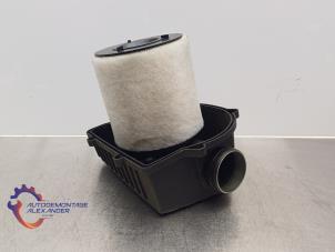 Gebruikte Luchtfilterhuis Volkswagen Polo V (6R) 1.4 GTI 16V Prijs € 25,00 Margeregeling aangeboden door Alexander Autodemontage