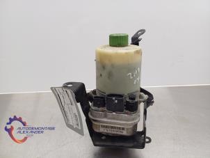 Gebruikte Pomp Servo Volkswagen Polo V (6R) 1.4 GTI 16V Prijs € 70,00 Margeregeling aangeboden door Alexander Autodemontage