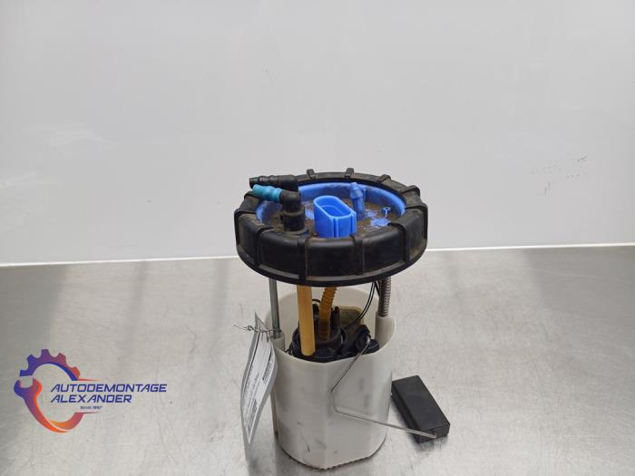 Gebruikte Tank element Pomp Volkswagen Polo V (6R) 1.4 GTI 16V Prijs € 60,00 Margeregeling aangeboden door Alexander Autodemontage