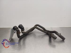 Gebruikte Radiateurslang Volkswagen Scirocco (137/13AD) 1.4 TSI 160 16V Prijs € 50,00 Margeregeling aangeboden door Alexander Autodemontage