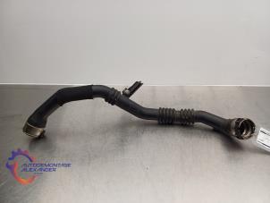 Gebruikte Intercooler Buis Renault Clio IV (5R) 1.5 dCi 75 FAP Prijs op aanvraag aangeboden door Alexander Autodemontage