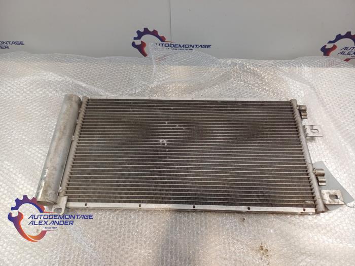 Gebruikte Airco Condensor BMW Mini (R50/53) 1.6 16V Cooper Prijs € 24,99 Margeregeling aangeboden door Alexander Autodemontage