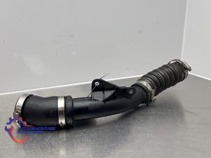 Gebruikte Intercooler Buis Ford Fiesta 7 1.5 TDCi 85 Prijs op aanvraag aangeboden door Alexander Autodemontage