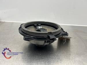 Gebruikte Speaker Audi A3 Cabriolet (8P7) 1.6 TDI 16V Prijs op aanvraag aangeboden door Alexander Autodemontage