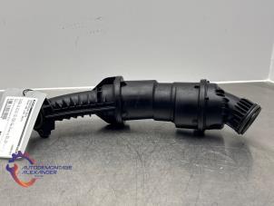 Gebruikte Intercooler Buis Volvo V40 (MV) 2.0 D3 16V Prijs op aanvraag aangeboden door Alexander Autodemontage