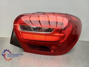 Gebruikte Achterlicht rechts Mercedes A (W176) 1.6 A-180 16V Prijs € 129,99 Margeregeling aangeboden door Alexander Autodemontage
