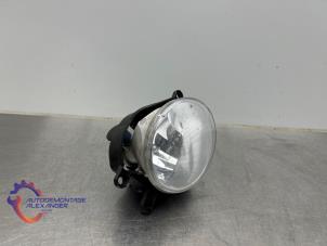 Gebruikte Mistlamp rechts-voor Peugeot 108 1.0 12V Prijs € 25,00 Margeregeling aangeboden door Alexander Autodemontage