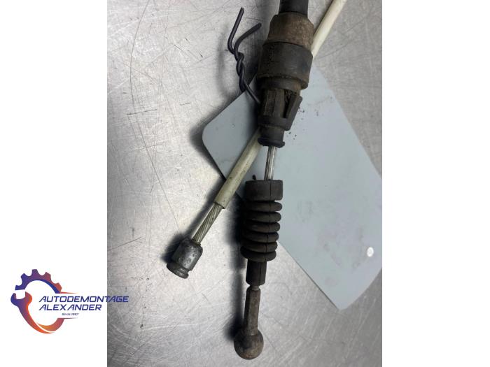 Gebruikte Handrem Kabel Volkswagen Caddy III (2KA,2KH,2CA,2CH) 1.6 TDI 16V Prijs op aanvraag aangeboden door Alexander Autodemontage