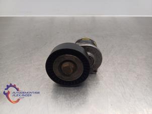 Gebruikte Spanrol Multiriem Volkswagen Transporter T5 2.0 TDI DRF Prijs op aanvraag aangeboden door Alexander Autodemontage