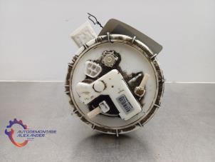 Gebruikte Brandstofpomp Elektrisch Toyota Yaris III (P13) 1.33 16V Dual VVT-I Prijs € 39,99 Margeregeling aangeboden door Alexander Autodemontage