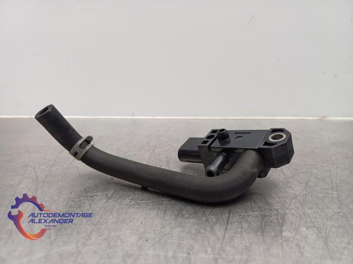 Druksensor van een Volkswagen Polo V (6R) 1.4 TDI 12V 75 2015