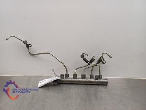 Gebruikte Common rail (Injectie) Opel Vivaro Combi 1.6 CDTI 95 Prijs € 150,00 Margeregeling aangeboden door Alexander Autodemontage