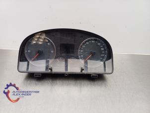 Gebruikte Cockpit Volkswagen Touran (1T1/T2) 1.9 TDI 105 Euro 3 Prijs € 119,99 Margeregeling aangeboden door Alexander Autodemontage