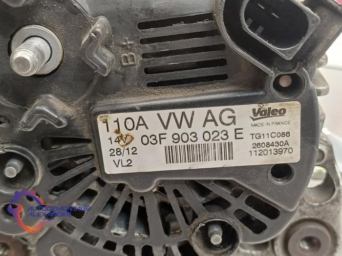 Dynamo van een Skoda Fabia II (5J) 1.2 TSI 2012