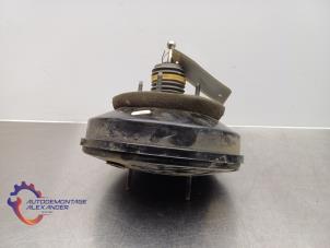 Gebruikte Rembol Peugeot 208 I (CA/CC/CK/CL) 1.0 Vti 12V PureTech Prijs op aanvraag aangeboden door Alexander Autodemontage