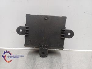 Gebruikte Raam module Jaguar XF (CC9) 2.0 Turbo 16V Prijs op aanvraag aangeboden door Alexander Autodemontage