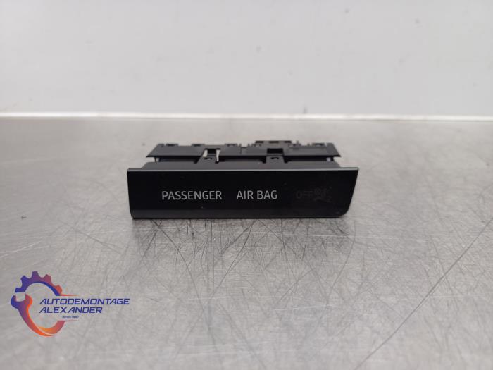 Gebruikte Display Interieur Seat Ibiza IV (6J5) 1.4 TDI 12V Prijs op aanvraag aangeboden door Alexander Autodemontage