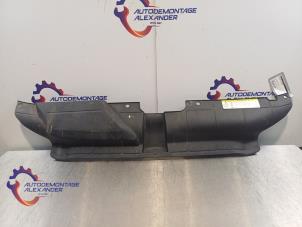 Gebruikte Afdekplaat diversen Audi A4 (B8) 2.0 TFSI 16V Prijs € 36,30 Inclusief btw aangeboden door Alexander Autodemontage