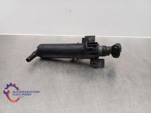 Gebruikte Koplamp Sproeier Audi A4 (B8) 2.0 TFSI 16V Prijs op aanvraag aangeboden door Alexander Autodemontage