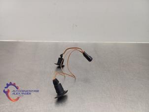 Gebruikte Schakelaar stuurbediening Opel Astra G (F08/48) 2.2 16V Prijs op aanvraag aangeboden door Alexander Autodemontage