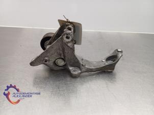 Gebruikte Spanner multiriem Nissan Micra (K13) 1.2 12V DIG-S Prijs op aanvraag aangeboden door Alexander Autodemontage