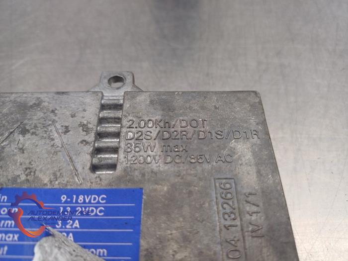 Xenon module van een BMW 6 serie (E63) 630i 24V 2005
