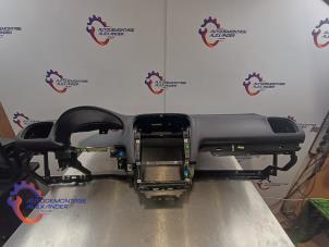 Gebruikte Dashboard Volkswagen Golf VI Variant (AJ5/1KA) 1.6 TDI 16V 105 Prijs op aanvraag aangeboden door Alexander Autodemontage