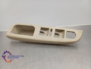 Gebruikte Handgreep Volkswagen Golf VI Variant (AJ5/1KA) 1.6 TDI 16V 105 Prijs op aanvraag aangeboden door Alexander Autodemontage