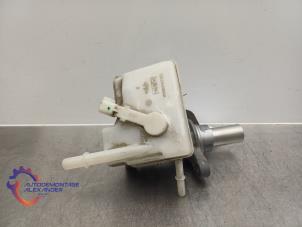 Gebruikte Hoofdremcilinder Ford Transit Connect (PJ2) 1.5 TDCi Prijs op aanvraag aangeboden door Alexander Autodemontage