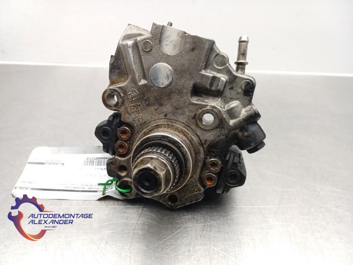 Gebruikte Brandstofpomp Mechanisch Mercedes C (W204) 2.2 C-180 CDI 16V BlueEFFICIENCY Prijs € 99,99 Margeregeling aangeboden door Alexander Autodemontage