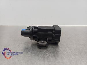 Gebruikte Turbodrukregelaar Peugeot Expert (V1/VA/VB/VE/VF/VT/VY) 2.0 Blue HDi 120 16V Prijs op aanvraag aangeboden door Alexander Autodemontage