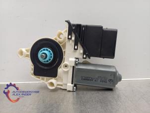 Gebruikte Raammotor Portier Volkswagen Golf VI (5K1) 1.6 TDI 16V Prijs € 20,00 Margeregeling aangeboden door Alexander Autodemontage