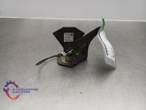 Gebruikte Antenne (diversen) Audi A3 Sportback (8VA/8VF) 1.4 TFSI 16V e-tron Prijs op aanvraag aangeboden door Alexander Autodemontage