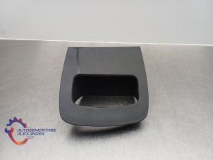 Gebruikte Dashboard deel Renault Clio IV (5R) 0.9 Energy TCE 90 12V Prijs € 49,99 Margeregeling aangeboden door Alexander Autodemontage