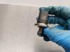 Brandstofdruk sensor van een Mercedes-Benz C (W205) C-200 1.5 EQ Boost 2019