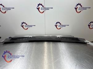 Gebruikte Paravent Opel Astra J GTC (PD2/PF2) 1.4 Turbo 16V ecoFLEX 120 Prijs op aanvraag aangeboden door Alexander Autodemontage