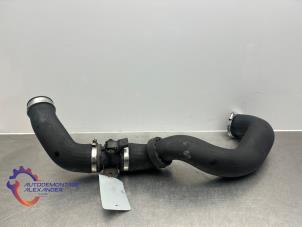 Gebruikte Intercooler Slang Volkswagen Transporter T5 2.0 TDI DRF Prijs op aanvraag aangeboden door Alexander Autodemontage