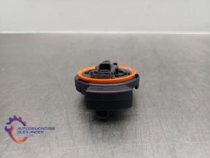 Gebruikte Airbag Sensor Volkswagen Polo VI (AW1) 1.0 12V BlueMotion Technology Prijs op aanvraag aangeboden door Alexander Autodemontage