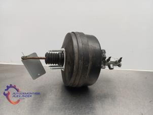 Gebruikte Rembekrachtiger Ford Transit Custom 2.0 TDCi 16V Eco Blue 129 Prijs op aanvraag aangeboden door Alexander Autodemontage