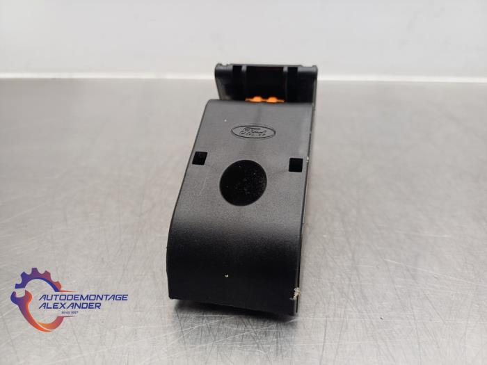 Deurvanger bus/bestel rechts van een Ford Transit Custom 2.0 TDCi 16V Eco Blue 129 2023