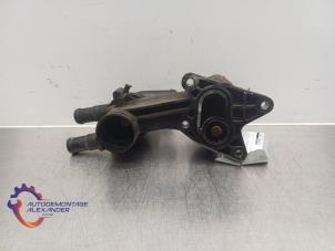 Gebruikte Thermostaathuis Peugeot 5008 I (0A/0E) 1.6 THP 16V Prijs op aanvraag aangeboden door Alexander Autodemontage