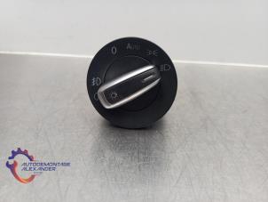 Gebruikte Licht Schakelaar Volkswagen Golf VI Variant (AJ5/1KA) 1.6 TDI 16V 105 Prijs € 30,00 Margeregeling aangeboden door Alexander Autodemontage