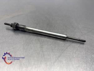 Gebruikte Gloeikaars Kia Sorento I (JC) 2.5 CRDi 16V Prijs op aanvraag aangeboden door Alexander Autodemontage