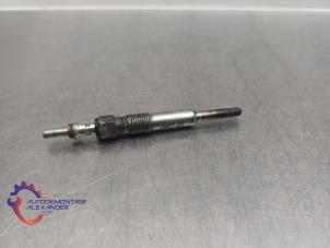 Gebruikte Gloeikaars Suzuki Grand Vitara II (JT) 1.9 DDiS Prijs op aanvraag aangeboden door Alexander Autodemontage