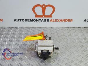 Gebruikte Hogedrukpomp Audi A4 (B6) 2.0 FSI 16V Prijs € 200,00 Margeregeling aangeboden door Alexander Autodemontage