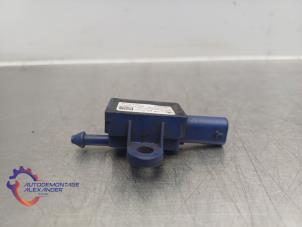 Gebruikte Airbag Sensor Mercedes A (W176) 1.6 A-180 16V Prijs op aanvraag aangeboden door Alexander Autodemontage