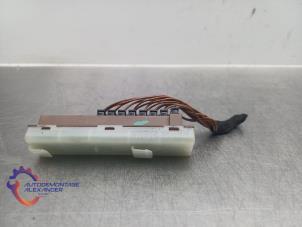 Gebruikte Stroomverdeler Mercedes A (W176) 1.6 A-180 16V Prijs op aanvraag aangeboden door Alexander Autodemontage