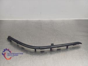 Gebruikte Sierlijst Ford Fiesta 7 1.5 TDCi 85 Prijs op aanvraag aangeboden door Alexander Autodemontage