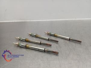 Gebruikte Gloeikaars Peugeot 5008 II (M4/MC/MJ/MR) 2.0 BlueHDi 150 16V Prijs op aanvraag aangeboden door Alexander Autodemontage