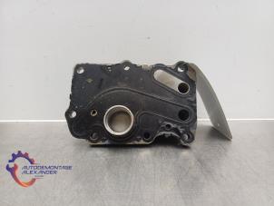 Gebruikte Oliekoeler Jaguar XJ (X351) 5.0 V8 32V Prijs op aanvraag aangeboden door Alexander Autodemontage